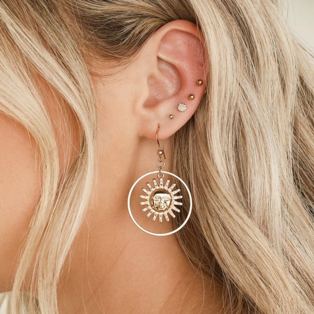 Bright Gold Shiny Sun Face Circle Earrings - Picture 9 of 12